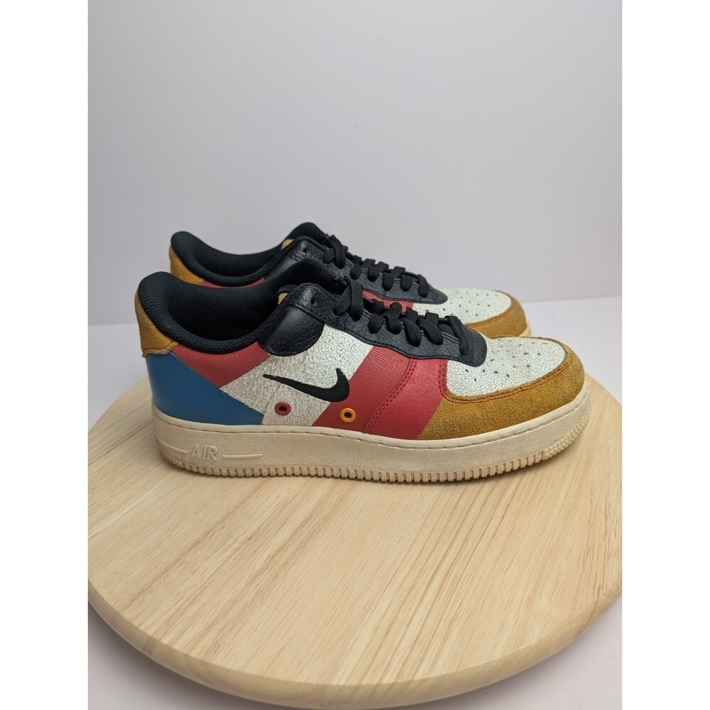 Nike Air Force 1 07 PRM Low Sneakers Mens 8.5 Red Blue White Suede C10065-101